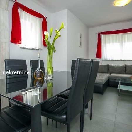 Apartman Tony Макарска Экстерьер фото